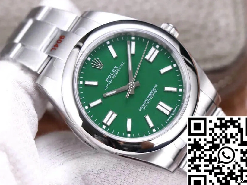 EW Factory M124300-0005 Dial Perpetual 41MM Rolex Oyster Green 0422